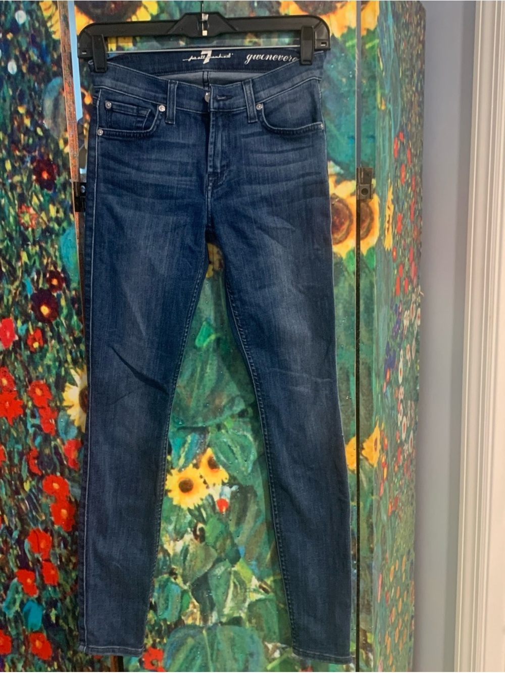 Gwenevere Women's Dark Blue Skinny Jean Size 25 .. 7 for all mankind